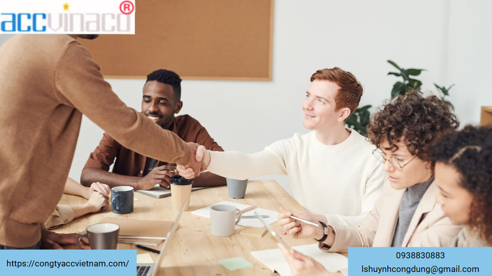 Đưa hộ kinh doanh vào Luật Doanh nghiệp, dễ hay khó?